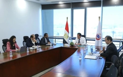 نائب رئيس مجلس الوزراء وزير الصحة والسكان يبحث التوسع في الخدمات الطبية لمبادرة رئيس الجمهورية لدعم...