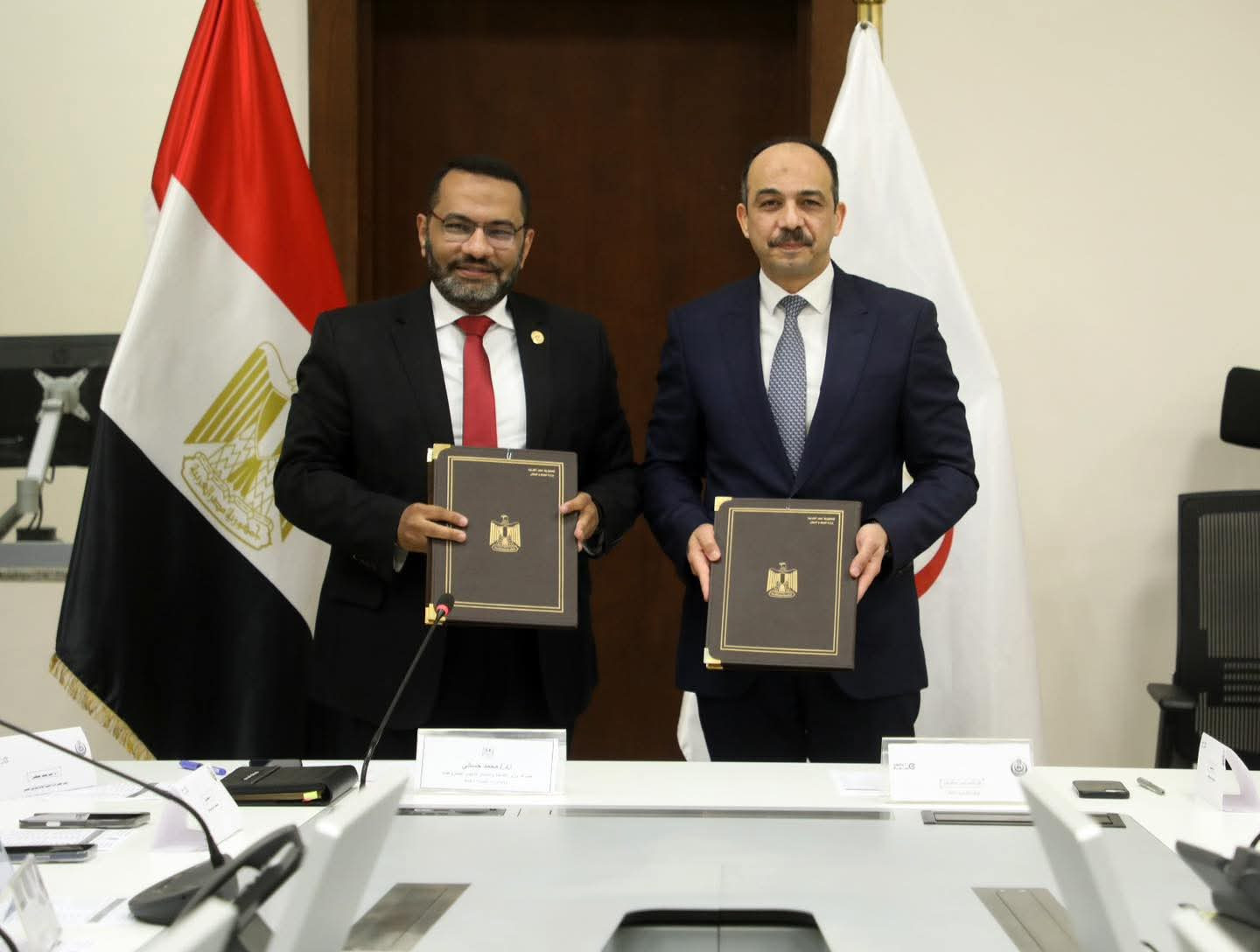 «الصحة» توقع بروتوكول تعاون مع وزارة الأوقاف لتعزيز التوعية الصحية عبر منابر المساجد.