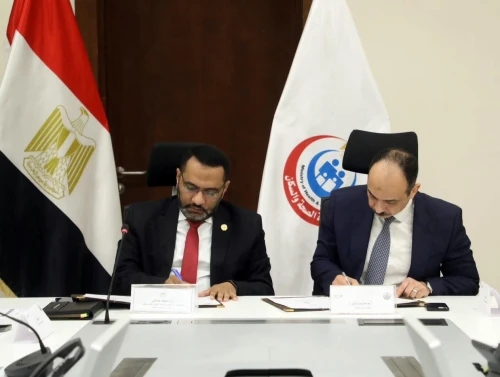 «الصحة» توقع بروتوكول تعاون مع وزارة الأوقاف لتعزيز التوعية الصحية عبر منابر المساجد.